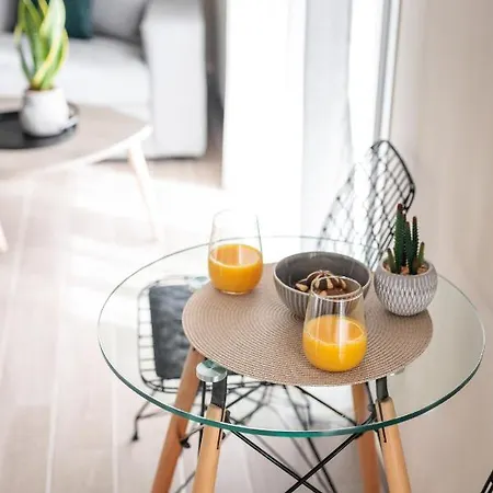 Penthouse No7 - #tif Helexpo *